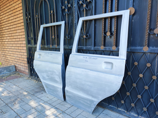 боковая задняя дверь левая стеклопластиковая для У@З 3163 p@triot sport купить недорого с доставкой в Новосибирск