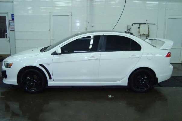Накладки на пороги "EVO" для Mitsubishi Lancer X (2007-2016) купить недорого с доставкой в Новосибирск