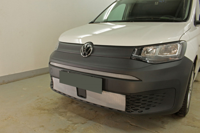 Защита радиатора "Standart" Volkswagen Caddy (2020-н.в.) низ, хром купить недорого с доставкой в Новосибирск