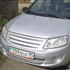 Решетка радиатора две полосы для B@3 2190