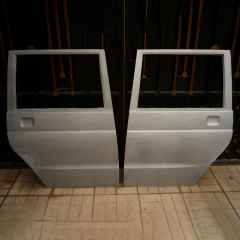 боковая задняя дверь правая стеклопластиковая для У@З 3163 p@triot