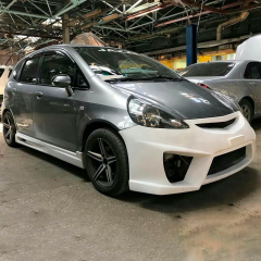Накладки на пороги &quot;VALIANT (Garage vary)&quot; для Honda Fit GD