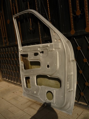 боковая передняя дверь левая стеклопластиковая для У@З 3163 p@triot купить недорого с доставкой в Новосибирск