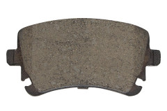 Колодки дисковые задние (с антишумовой накладкой) Audi A6 (2005-2008), A8 (2004-2110) / Volkswagen Phaeton (2004-2006)