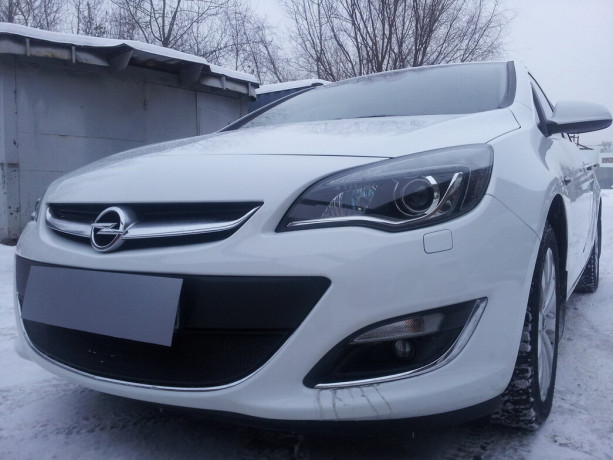Защита радиатора "Standart" Opel Astra J (2012-2015) чёрная купить недорого с доставкой в Новосибирск