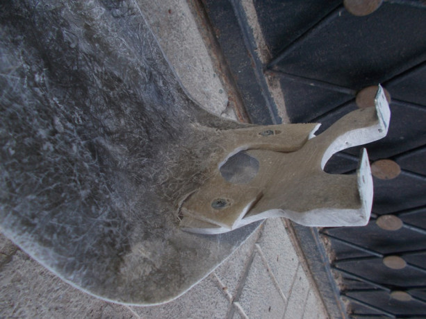 Козырек лобового стекла стеклопластиковый на Mitsubishi Pajero Sport I, II купить недорого с доставкой в Новосибирск