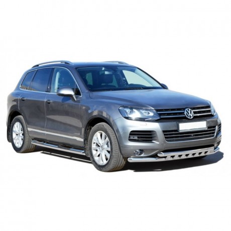 Защита порогов с проступью (d76) для Volkswagen Touareg (2010-2016)(Окрашенное) купить недорого с доставкой в Новосибирск