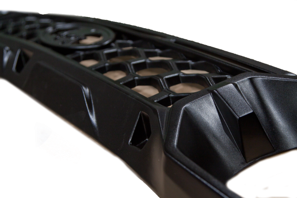 Решетка радиатора "TITAN" для B@3 2121, 21213, 21214, 2131 "L@DA 4x4" (с защитной сеткой) Черное матовое купить недорого с доставкой в Новосибирск