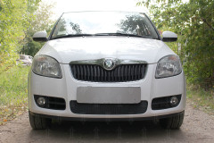 Защита радиатора "Standart" Skoda Fabia II (2007-2010) чёрная