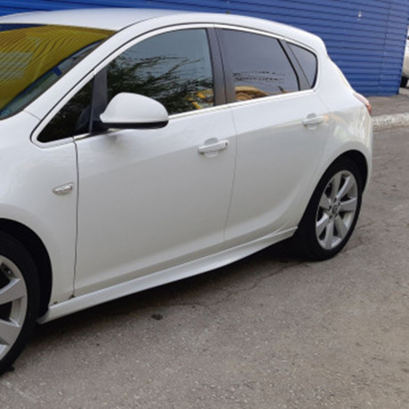 Накладки на пороги для Opel Astra J (2009-2015) купить недорого с доставкой в Новосибирск